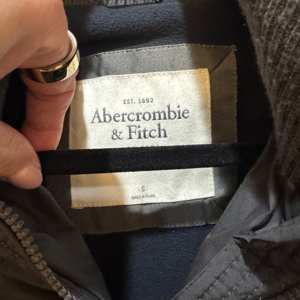 Abercrombie & Fitch Women's Black Y2K Puffer Coat| Parka| - Picture 2 of 5
